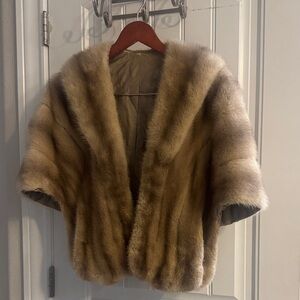 Chic Tan Fur Women's Cape